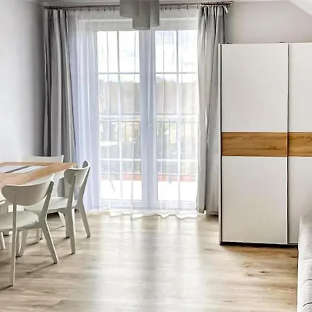 Appartement 1 Bedroom Stunning In *